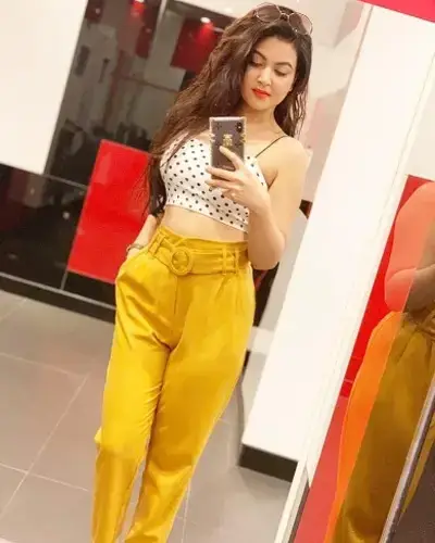 Debra Escort